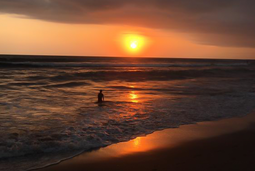 3 weken bali Sunset echo beach