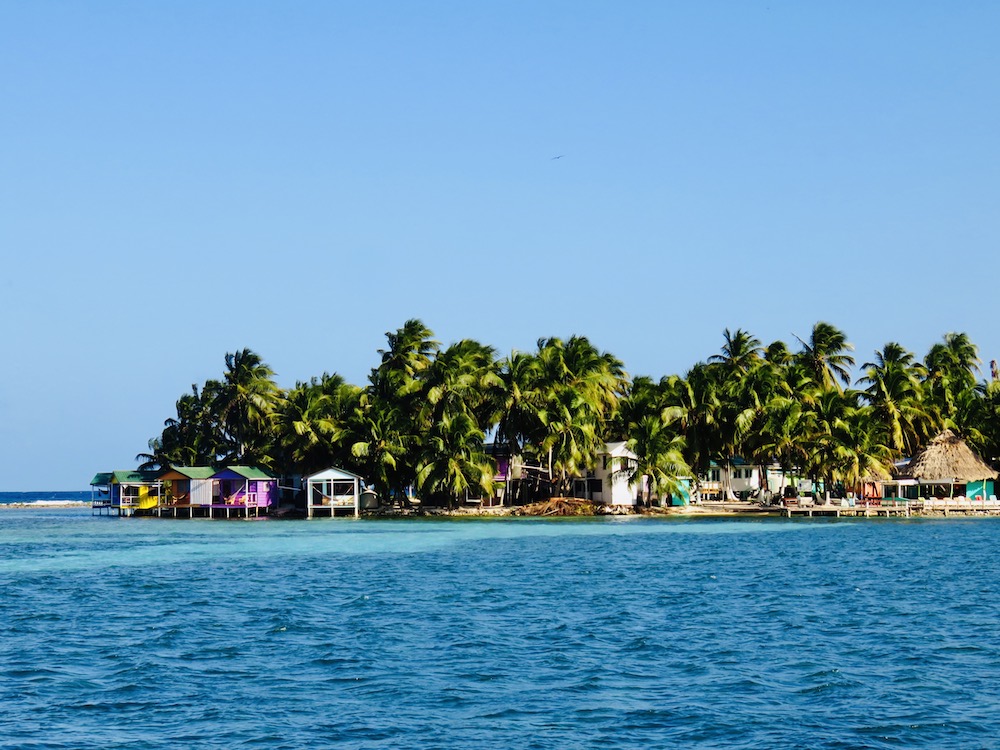 Vakantie Belize, Overnacht op tropisch eiland