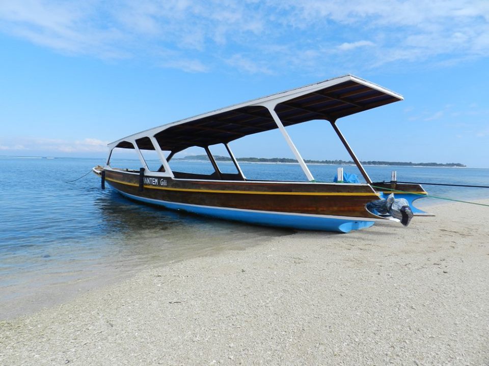 Alleen backpacken indonesie varen