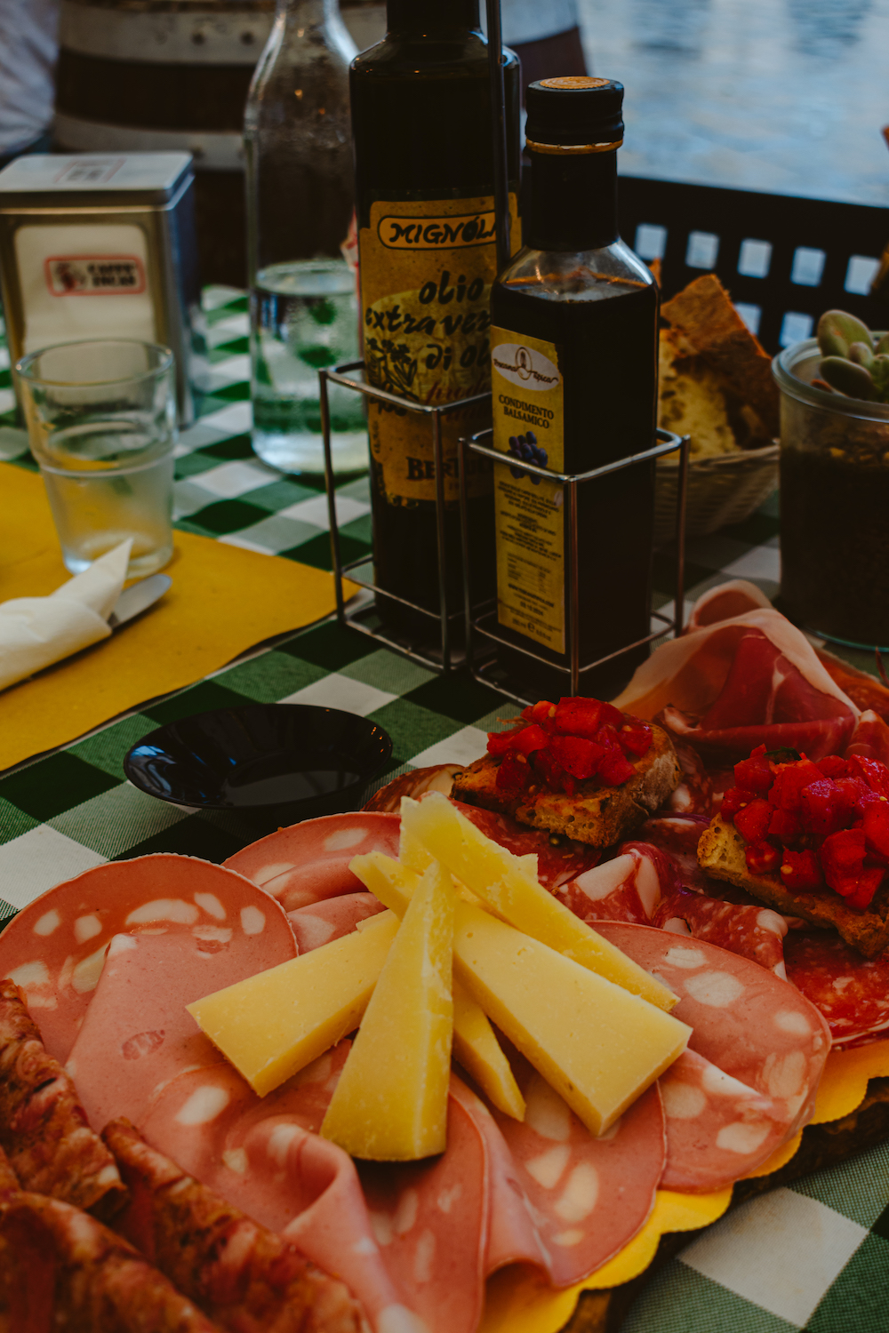 Aperitivo aan het Piazza dell’Anfiteatro