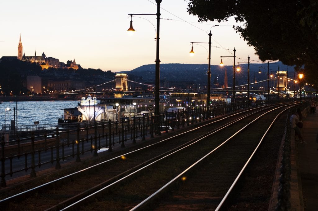 Avondwandeling Budapest langs de donau