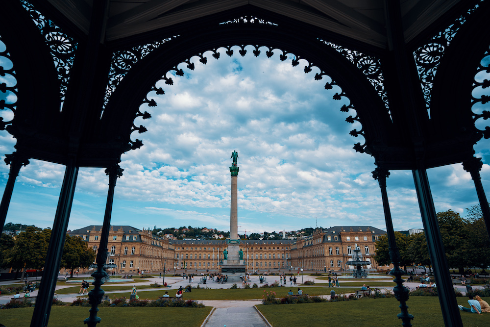 Bezienswaardigheden Stuttgart Schlossplatz