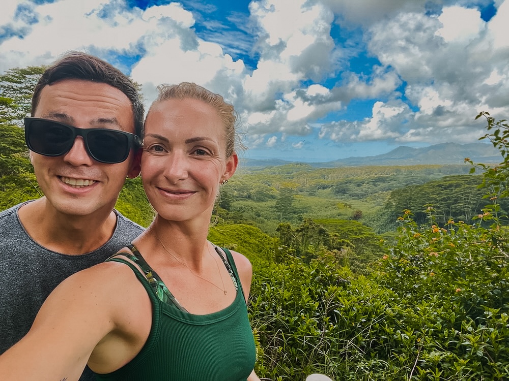 Bij een viewpoint, Koloa forest trail