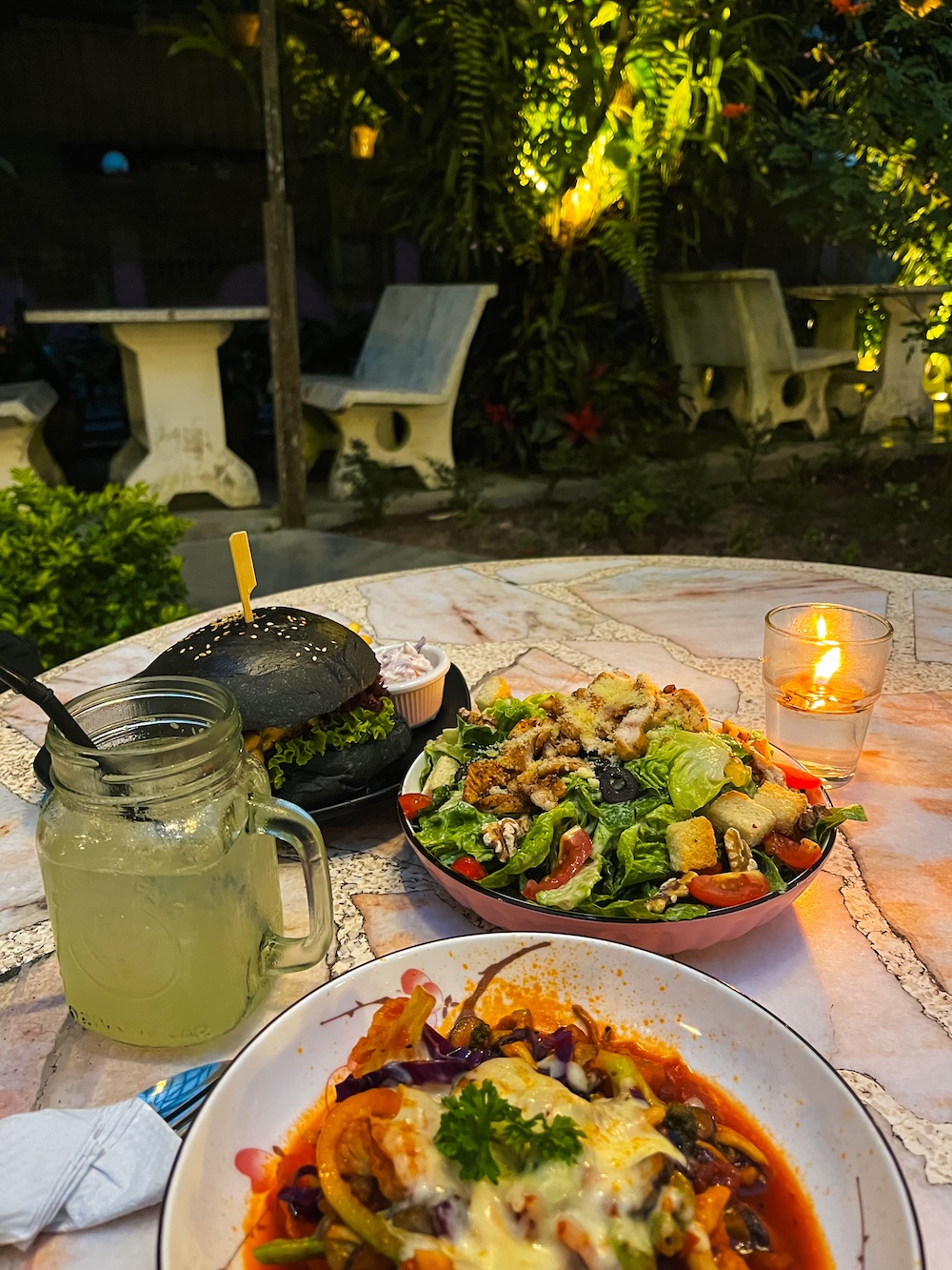 Cameron Highlands, Barracks Café