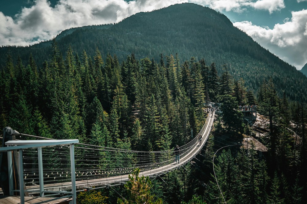 Canada autoroutes -sea-to-sky-highway-gondola-loopbrug