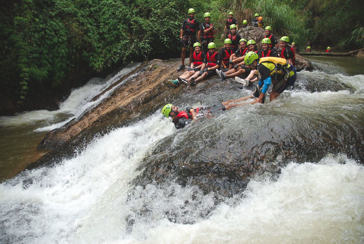 Canyon Tour da lat vietnam_-4