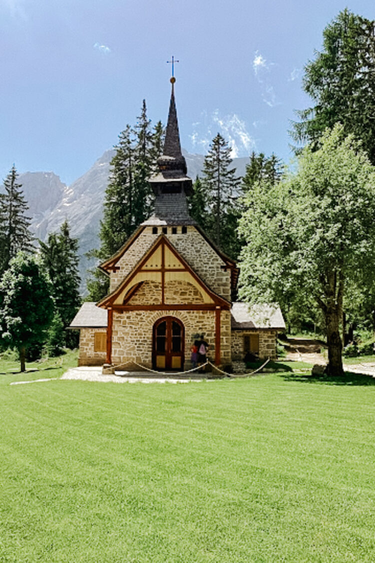 Cappella Lago di Braies kerk