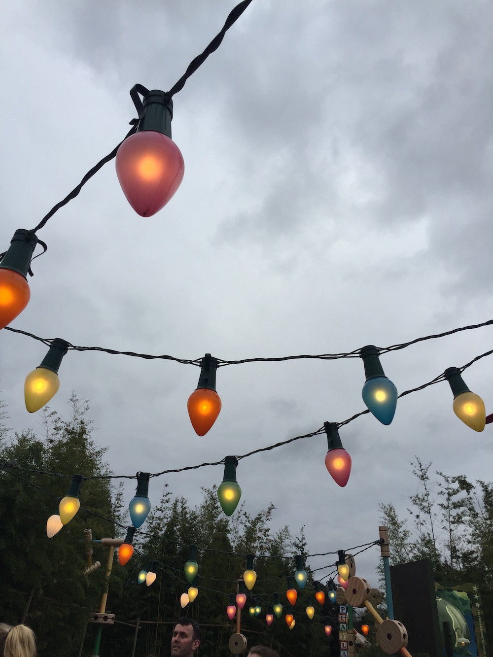 Disneyland parijs attracties lichtjes