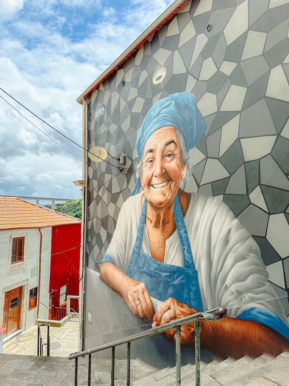 Escadas Dos Guindais, Porto