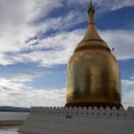 Golden Rock in bagan