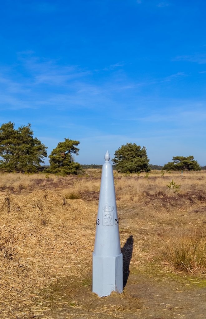 Het Hageven belgisch limburg grenspaal