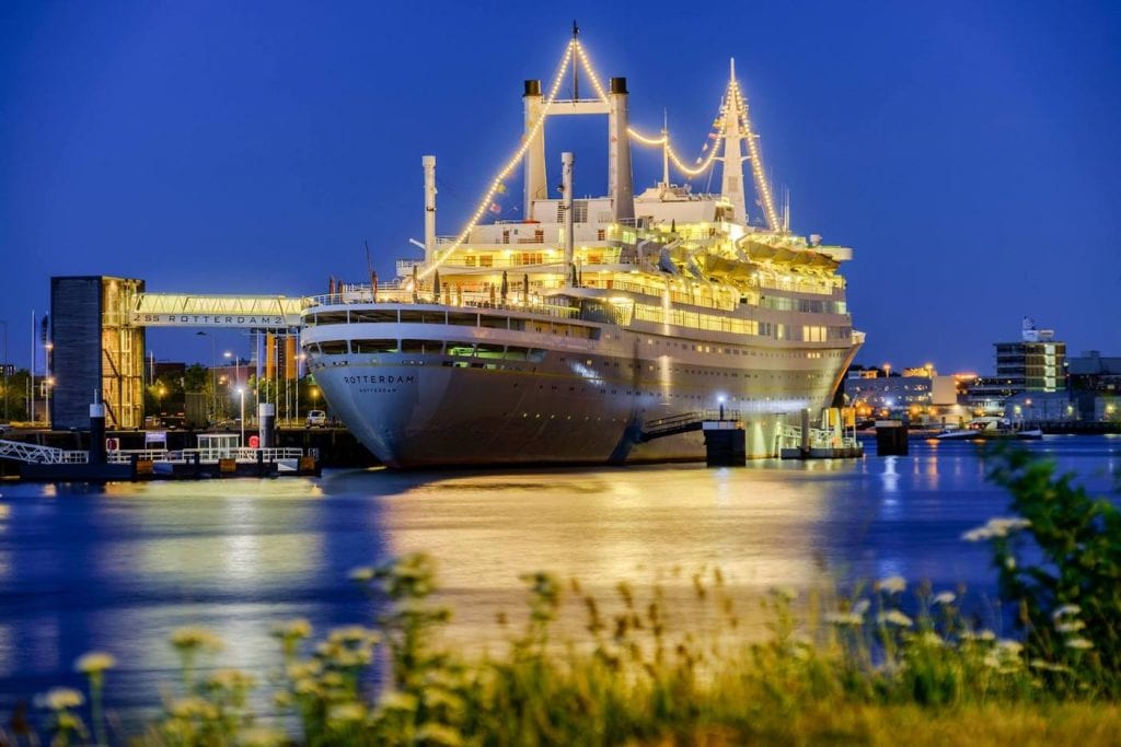 Het SS Rotterdam bijzonder overnachten