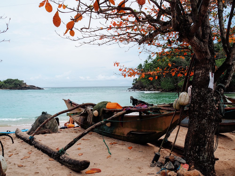 Hidden places sri lanka Hiriketiya strand