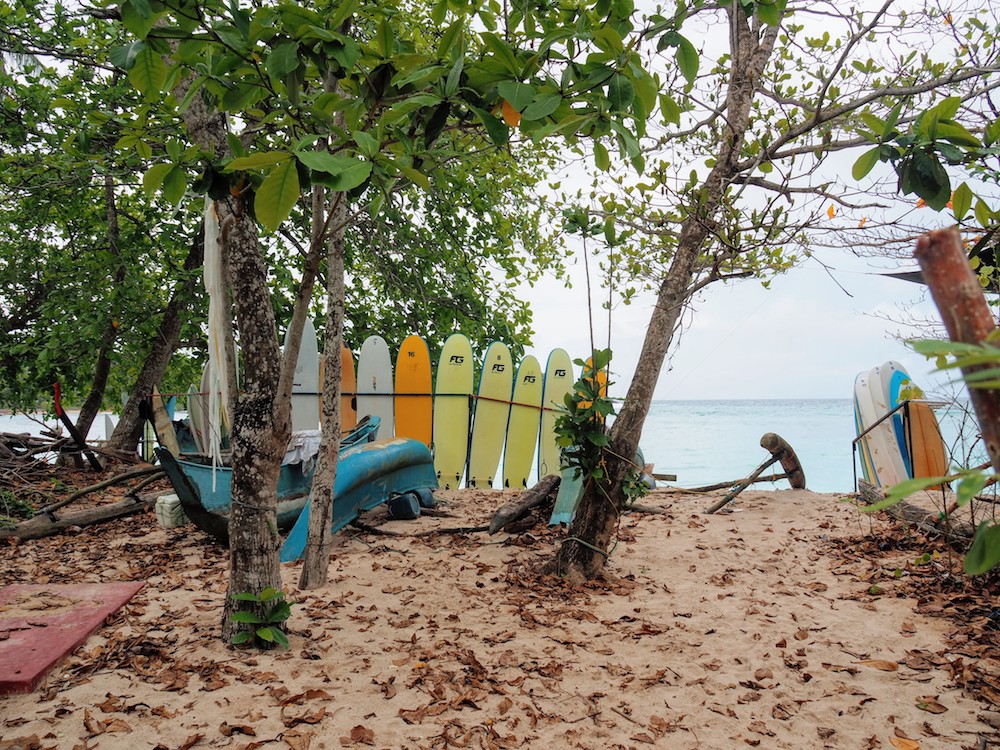 Hidden places sri lanka Hiriketiya strand surfen