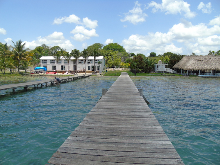 Hostel bacalar mexico dorpje