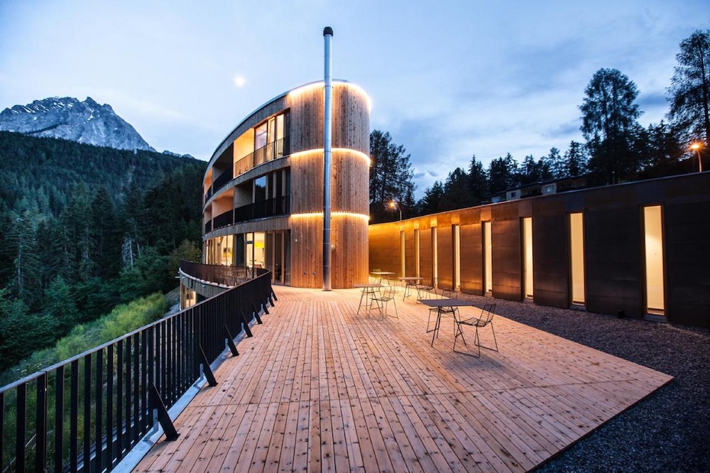 Hotel Arnica Scuol