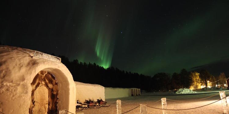 ijshotel-noorwegen-noorderlicht