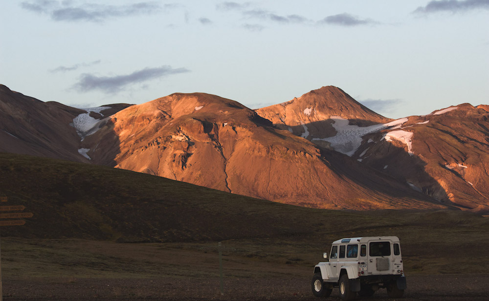 ijsland foto's landrover