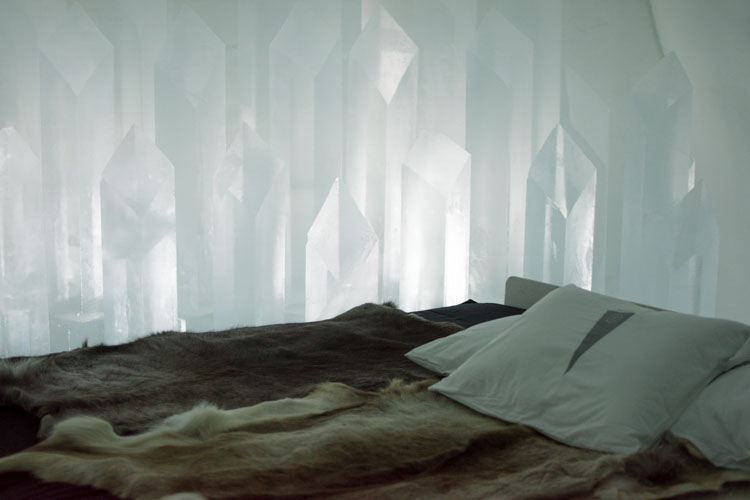 Ice Hotel Sweden ijs hotelkamer