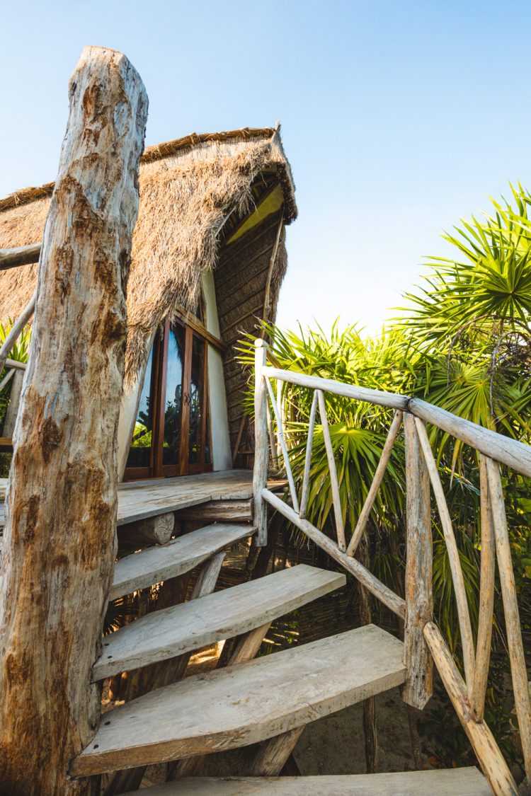 Ikal Tulum boomhut trap