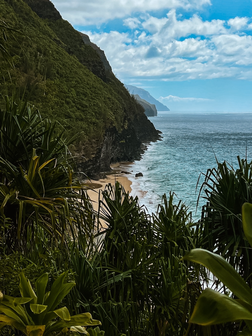 Kalalau Trail viewpoint