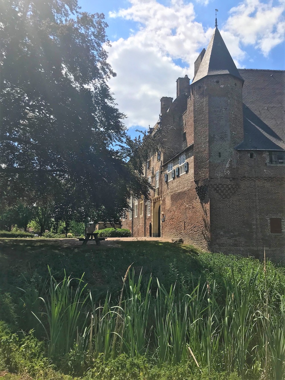 Kasteel in Hernen