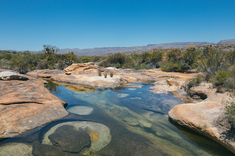 Klipomekaar cederberg in zuid-afrika poeltje