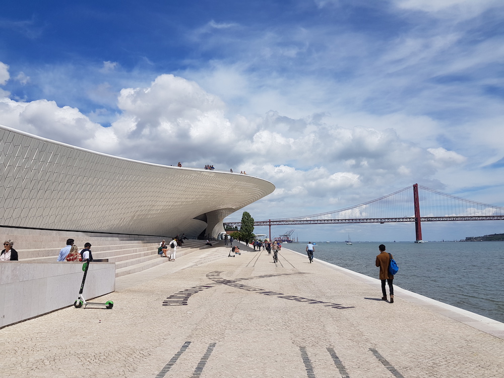 Lissabon MAAT en TAAG