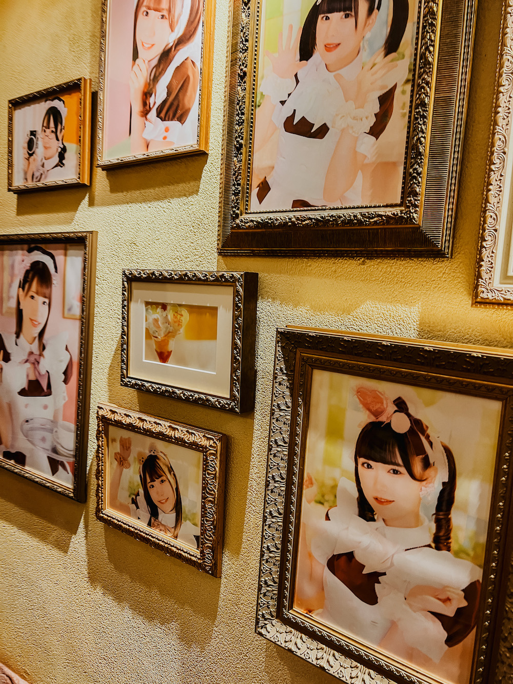 Maid cafe tokyo