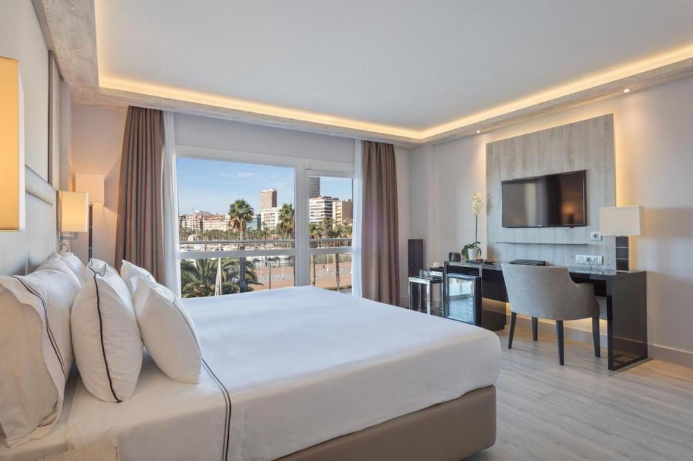 Melia, Overnachten Alicante