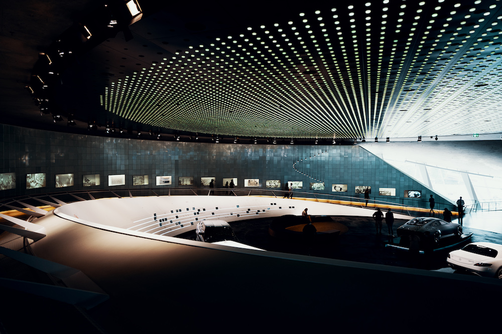 Mercedes Benz Museum zaal