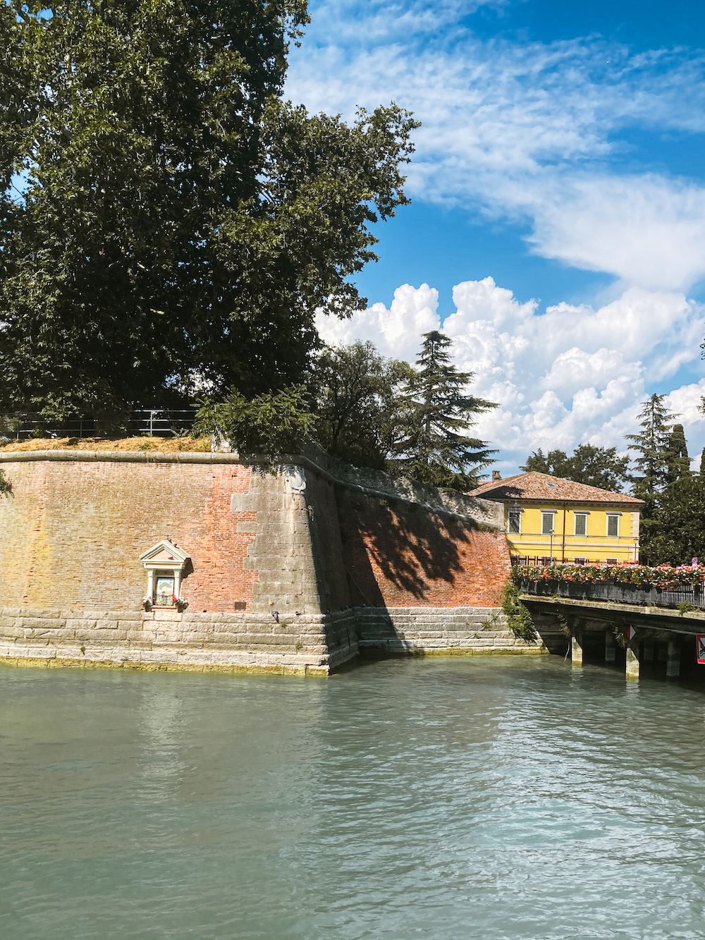 Peschiera del Garda - muur