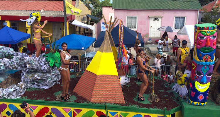 Parade Carnaval Curacao Gran Marcha