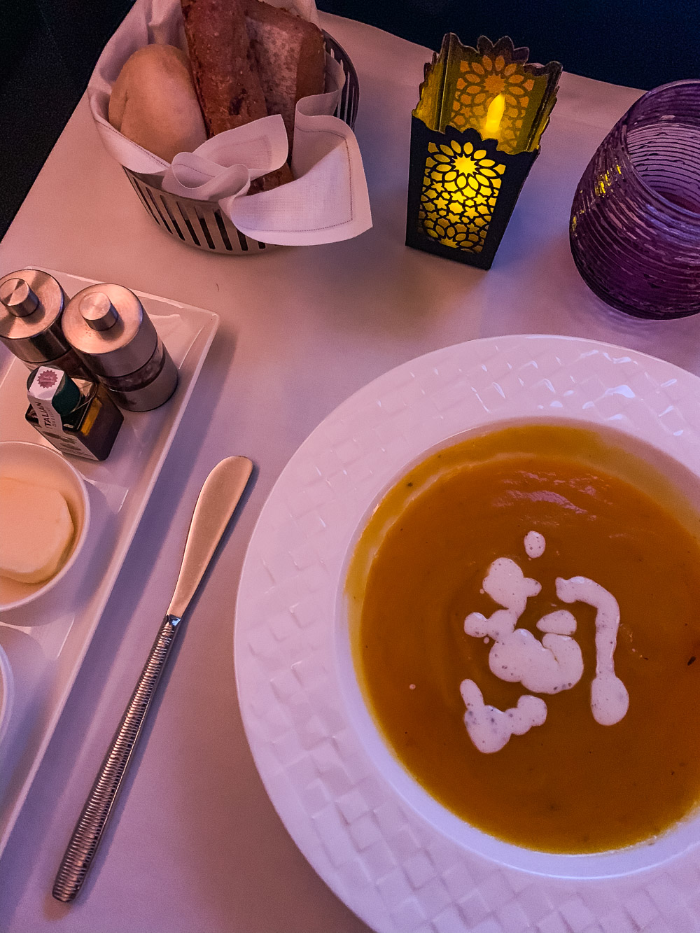 Qatar Airways Business Class diner