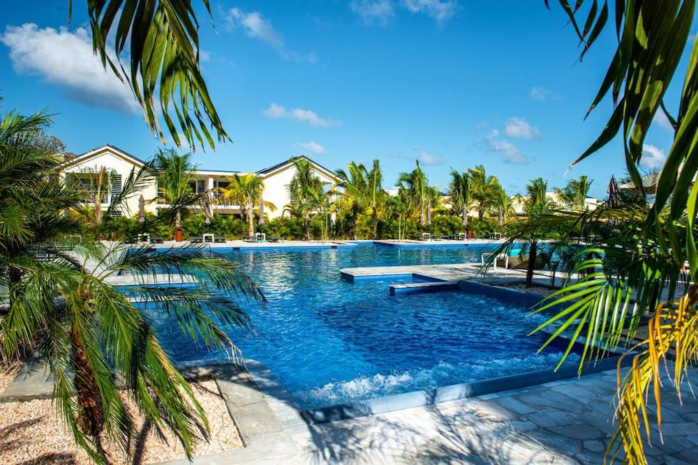 Resorts Bonaire, Delfins beach