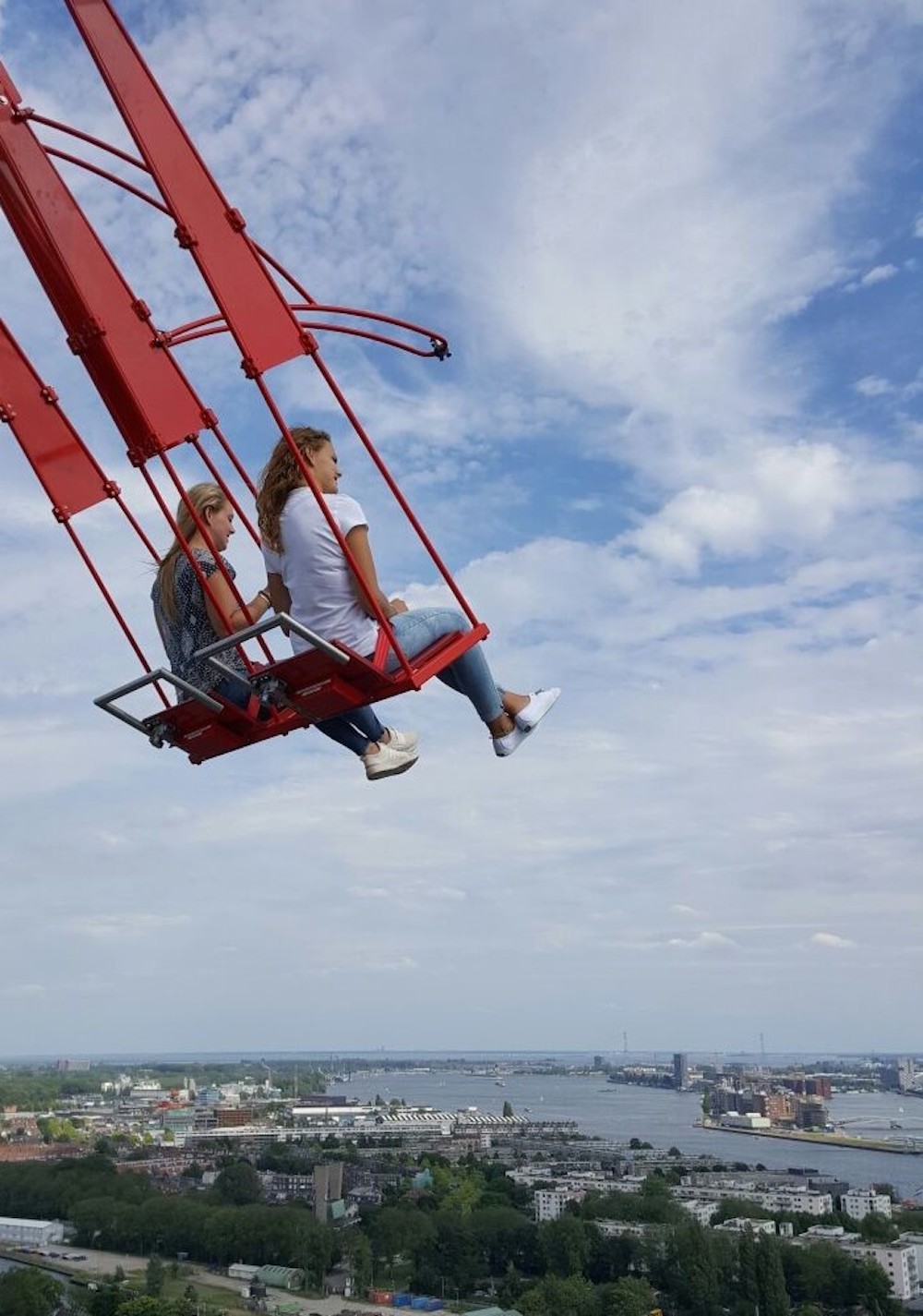 Schommel Amsterdam Lookout