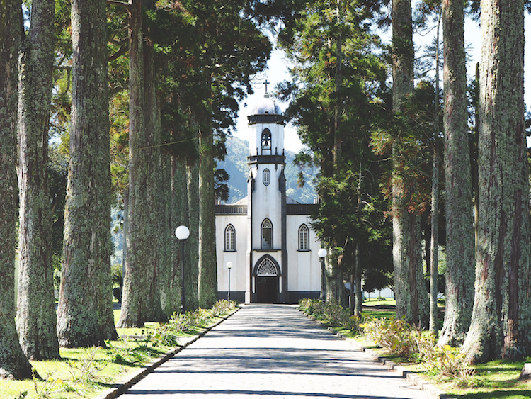 Sete cidades sao miguel São Nicolau Church