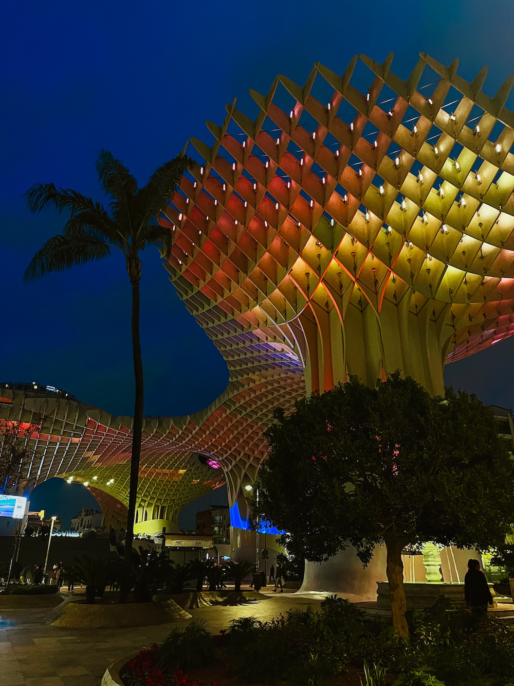 Sevilla Metropol Parasol in de avond