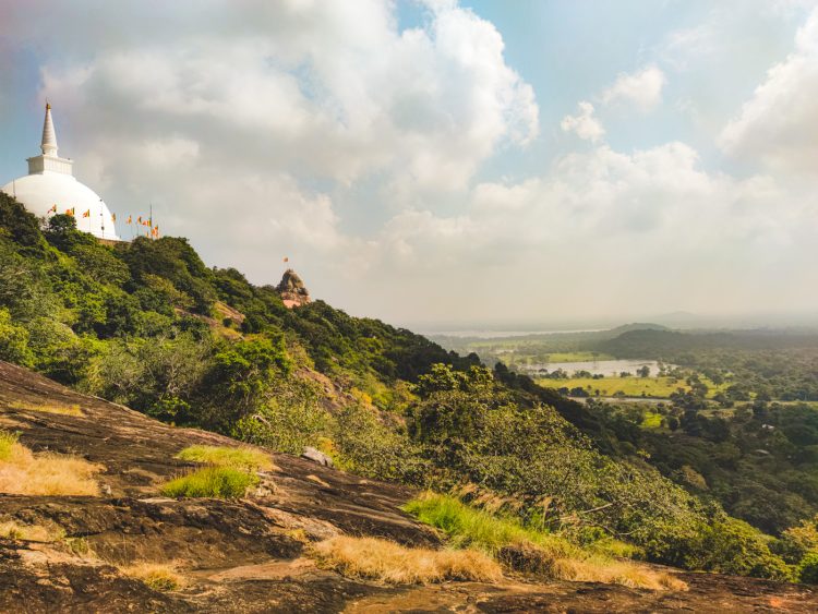 Sri Lanka Malediven Mihintale