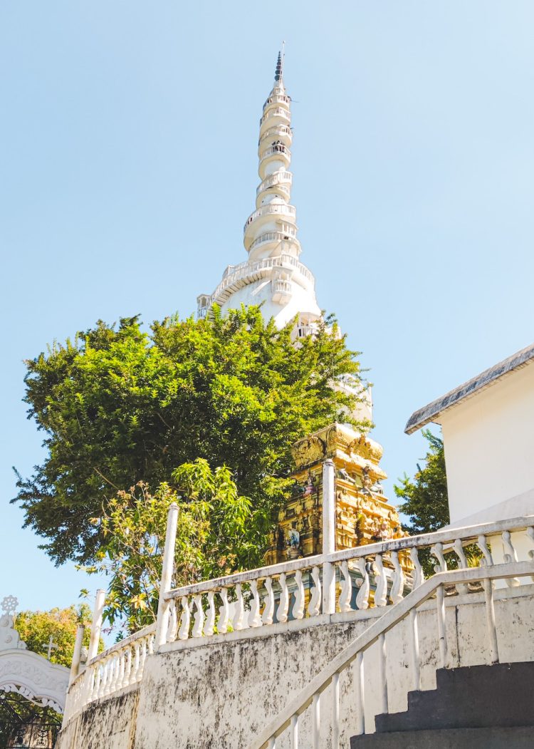 Sri Lanka Malediven rondreis kandy ambuluwawa