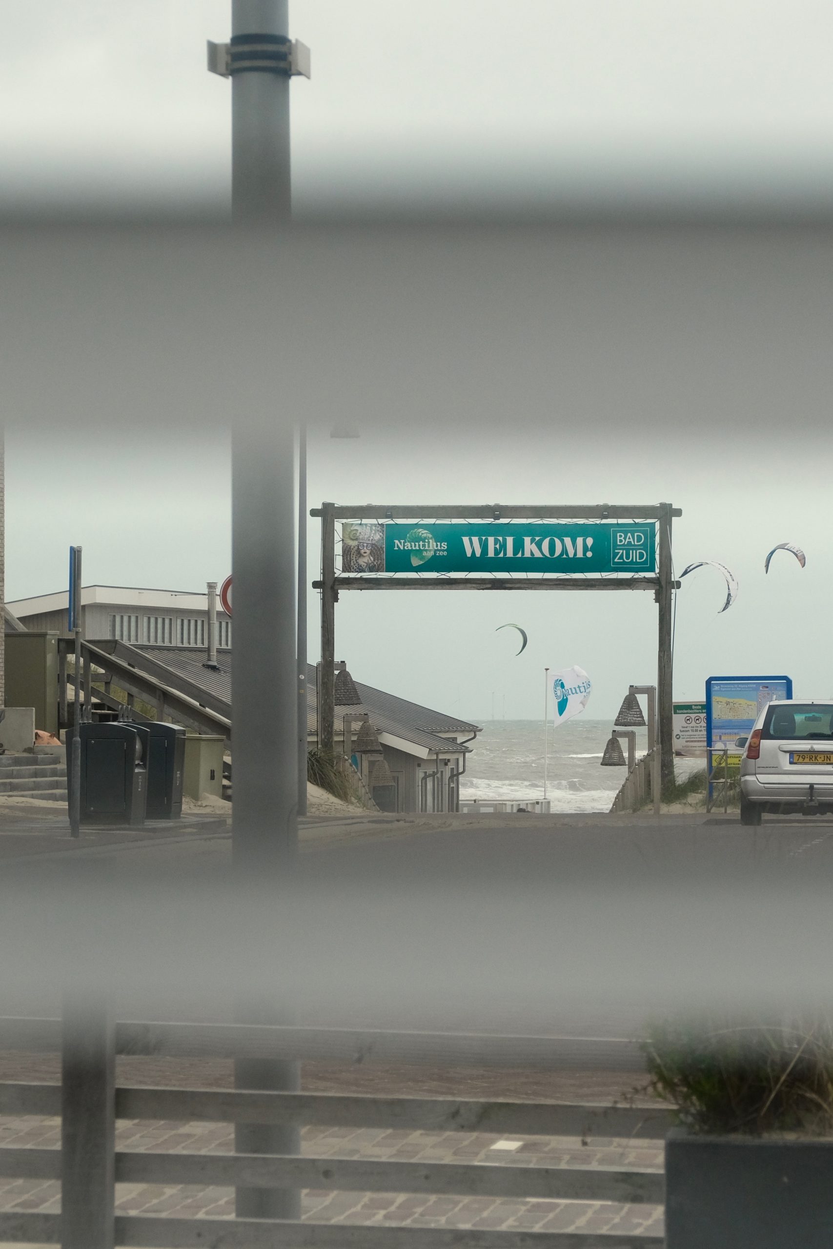 egmond aan zee huisje op het strand