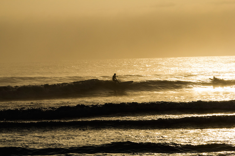 surfen-in-peru-huanchaco