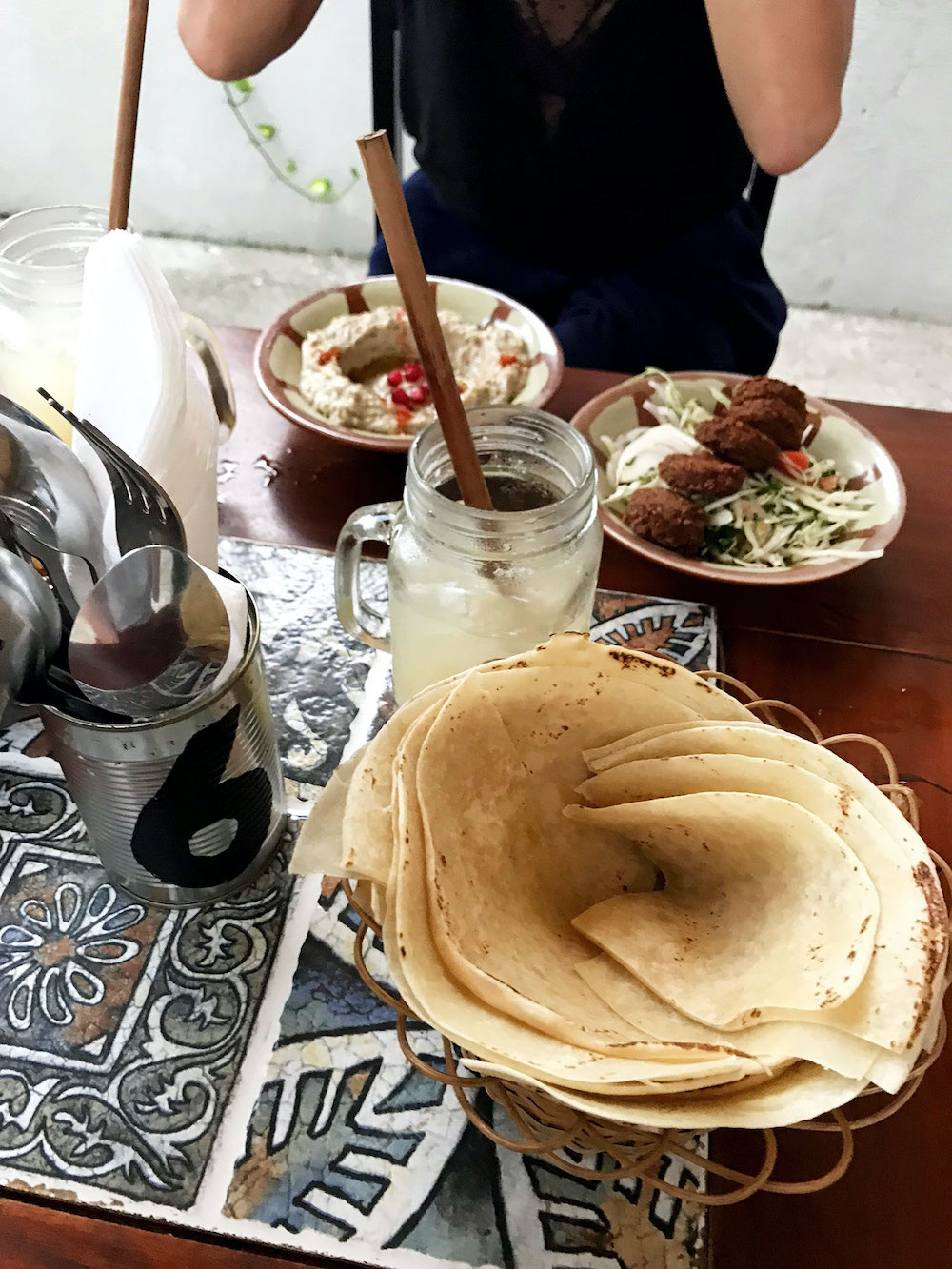 Weligama-The-Hummus-Bar