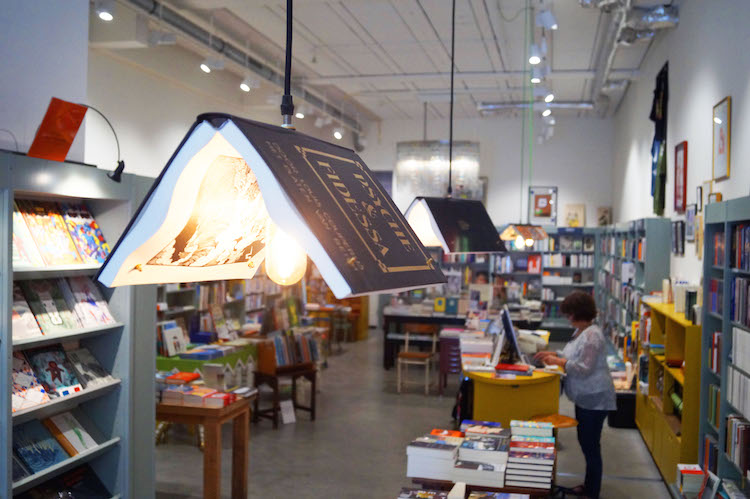 Tilburg wat te doen boekenwinkel