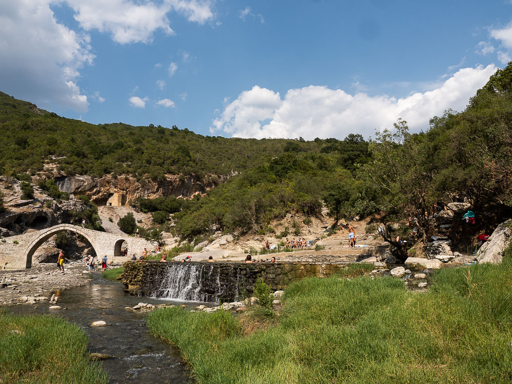 Tips Roadtrip Albanie Llixhat e Benjes