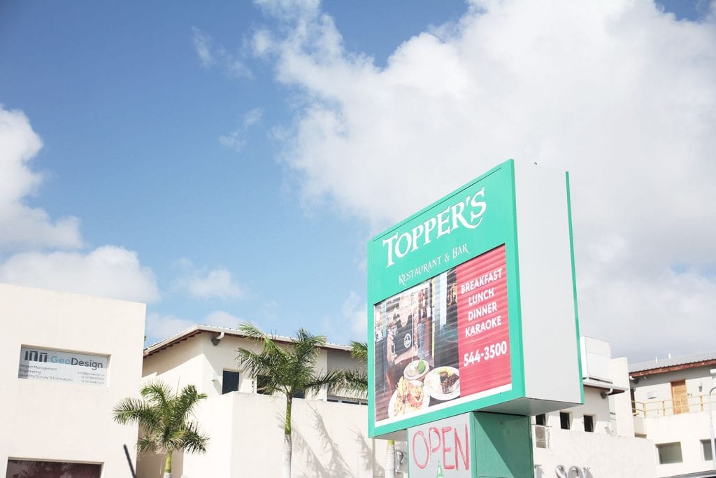 Toppers-restaurant-sint-maarten-na-orkaan-irmag