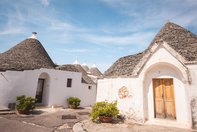 Trullo in puglia straatjes