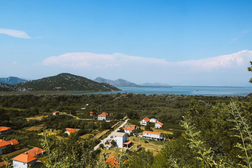 Uitzicht over Skadar Meer