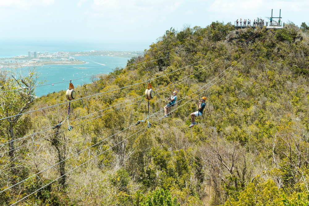 Rainforest adventure ziplinen Sint Maarten