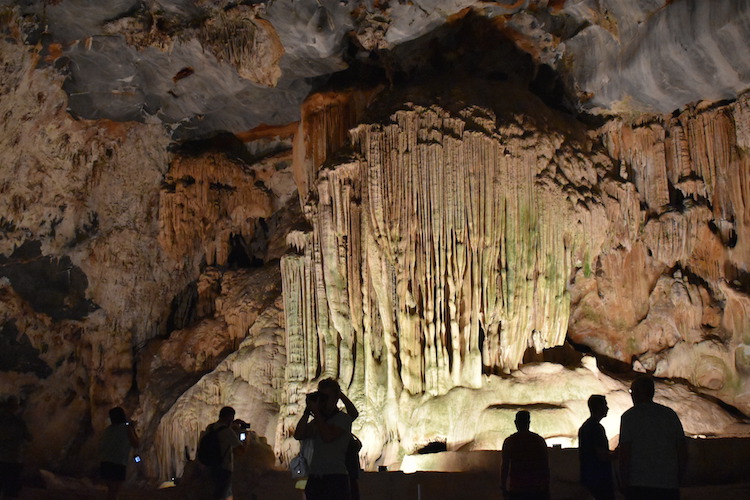 activiteiten cango caves oudtshoorn